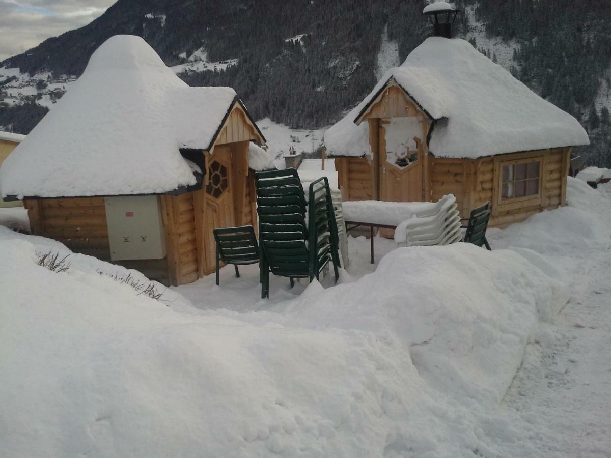 Hotel Pension Weiratherhof Wenns Bagian luar foto