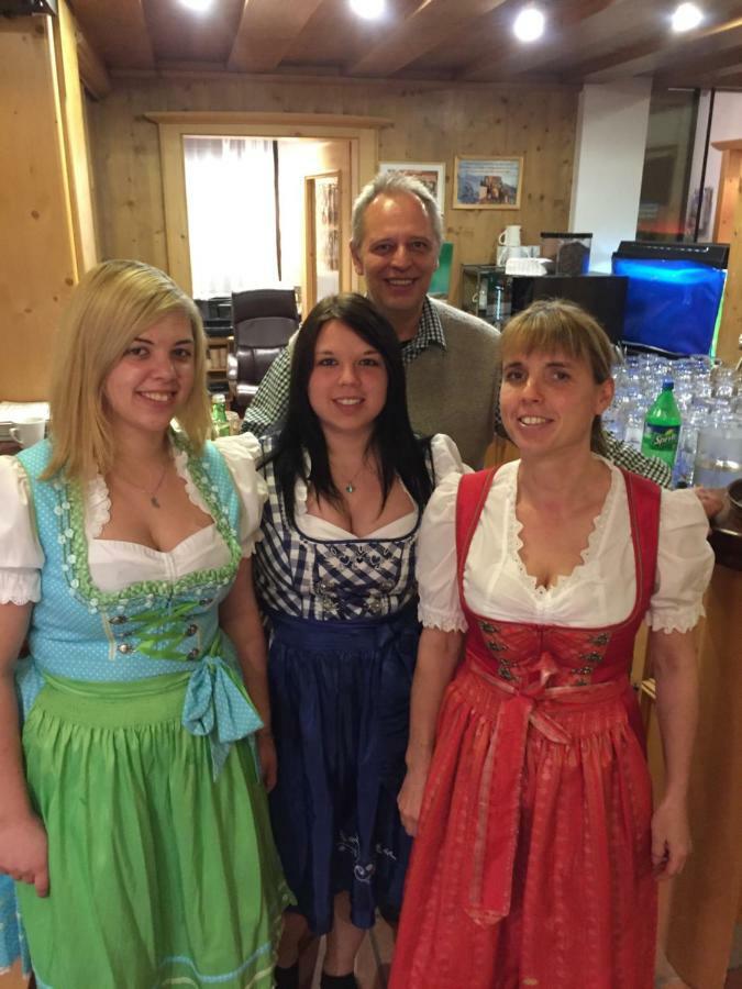 Hotel Pension Weiratherhof Wenns Bagian luar foto