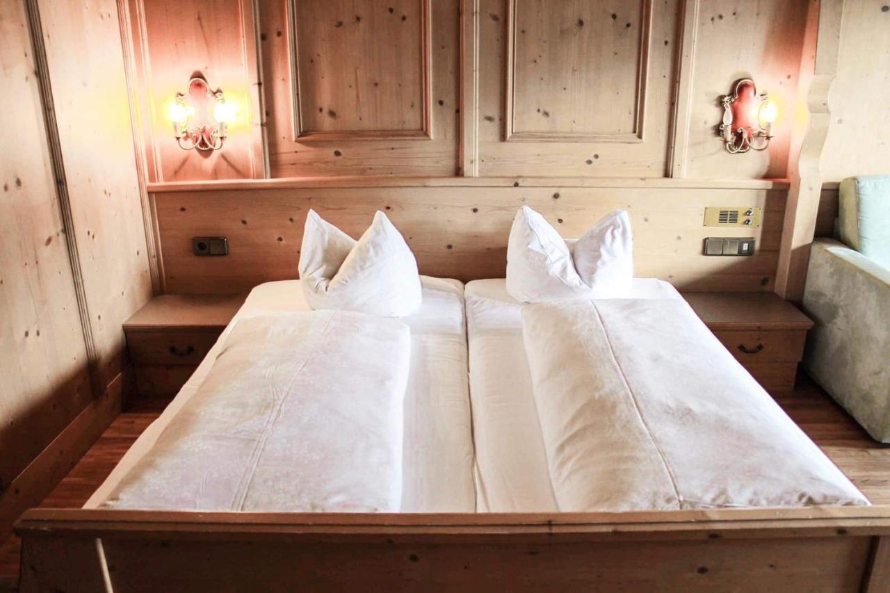 Hotel Pension Weiratherhof Wenns Bagian luar foto